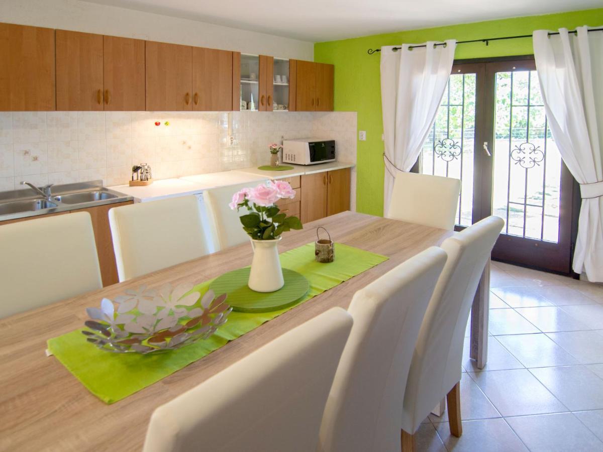 Holiday Home Sara - Prc136 By Interhome Poreč Zewnętrze zdjęcie
